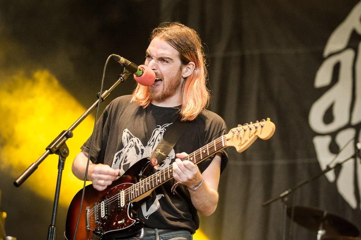 pulled apart by horses live