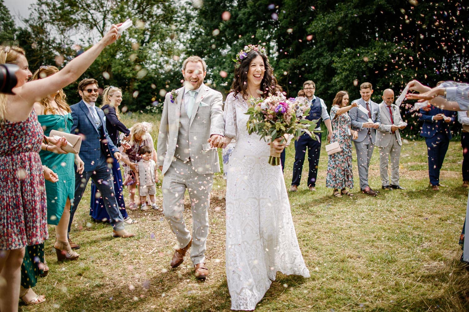 wilderness weddings confetti