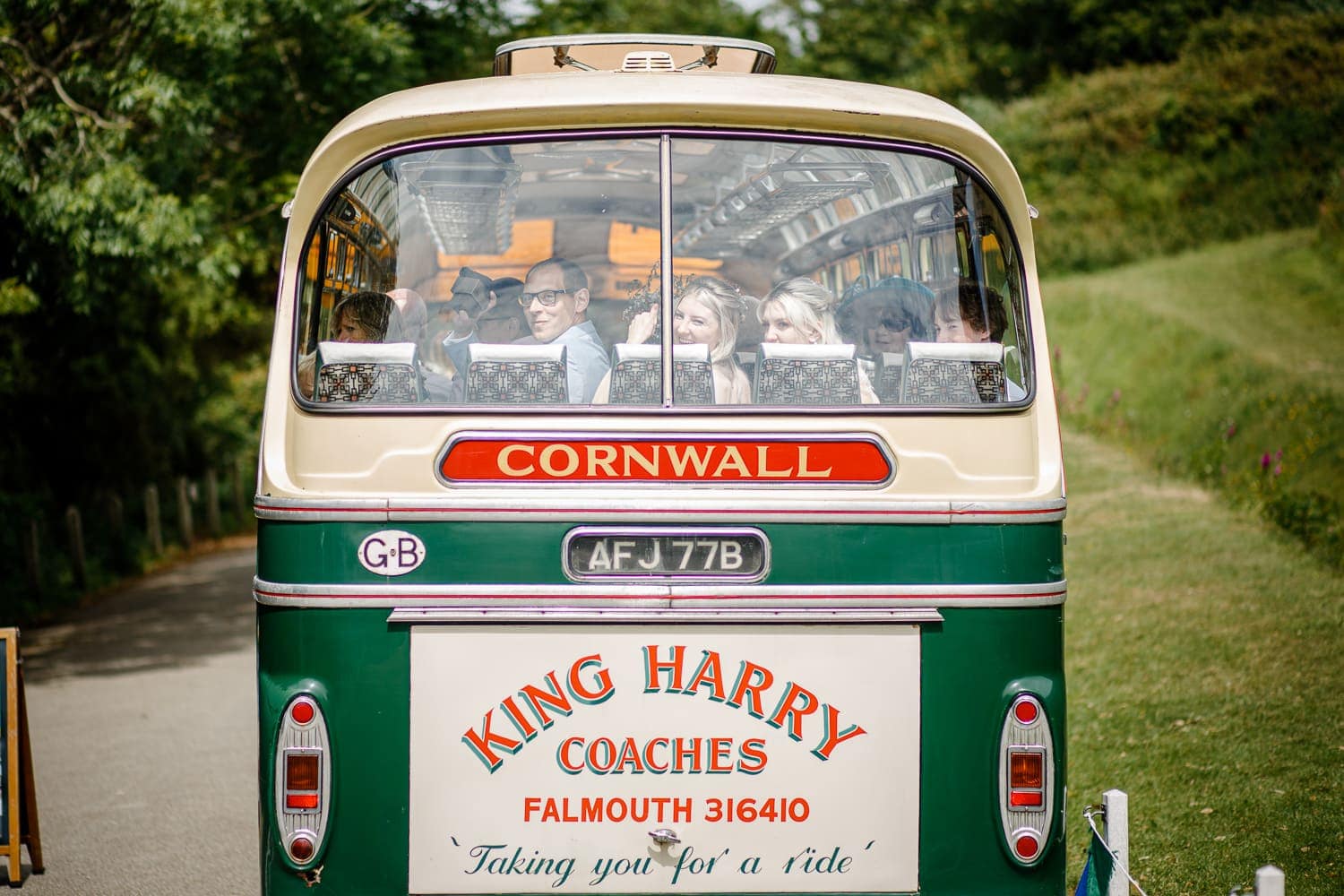 king harry coaches wedding