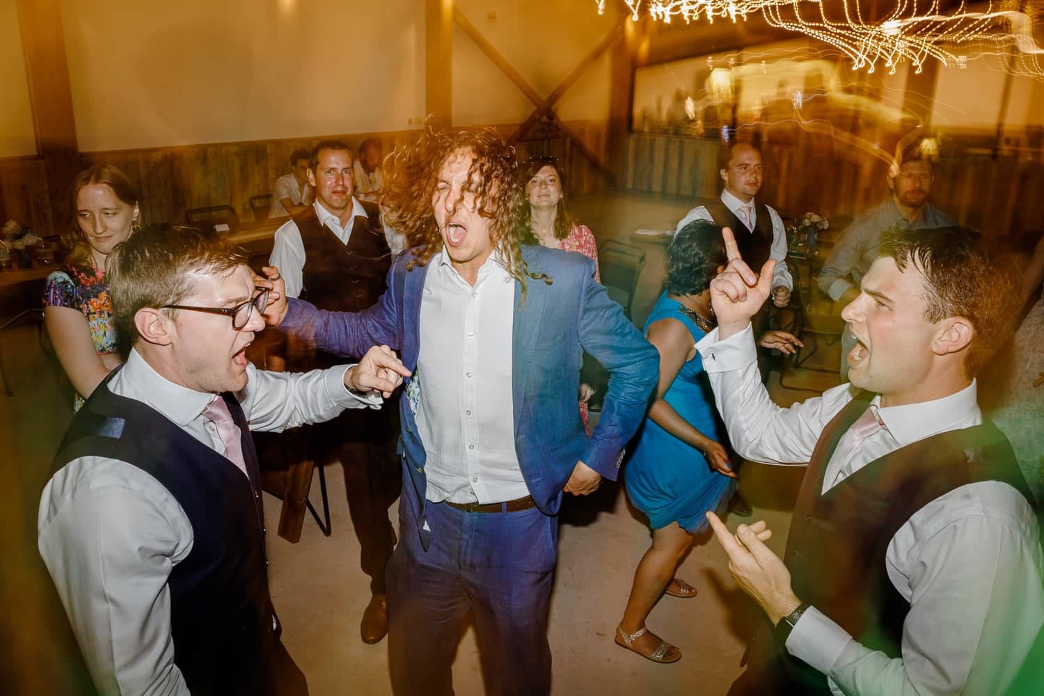 valleyside barn wedding