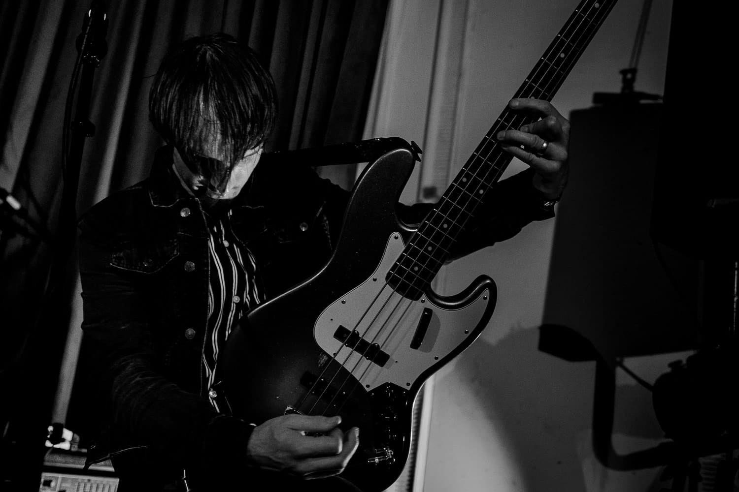 The Velvet Hands live Cornish Bank